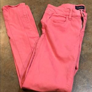 American eagle women’s size 6 pink pants